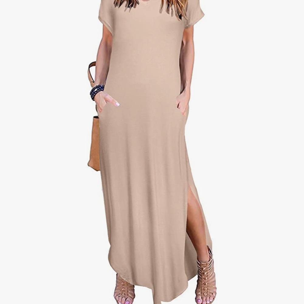 Maxi dress with slits